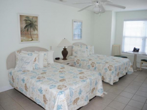 Studio Villa 2307L with Golf Course Onsite